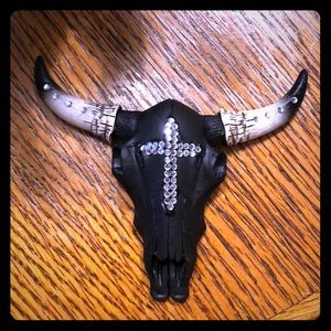 Skull black with cross